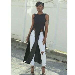 Lavish Alice Black Sleeveless Tunic